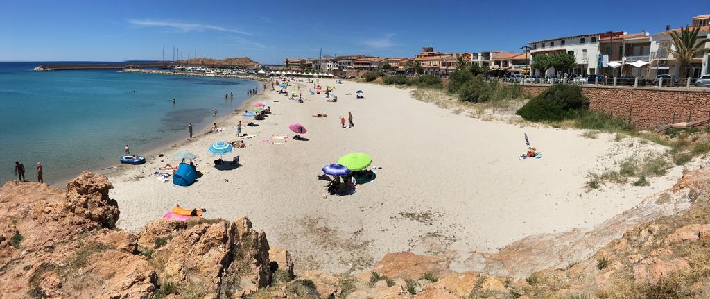 Borgo Spiaggia Vista Mare Isola Rossa Exterior foto